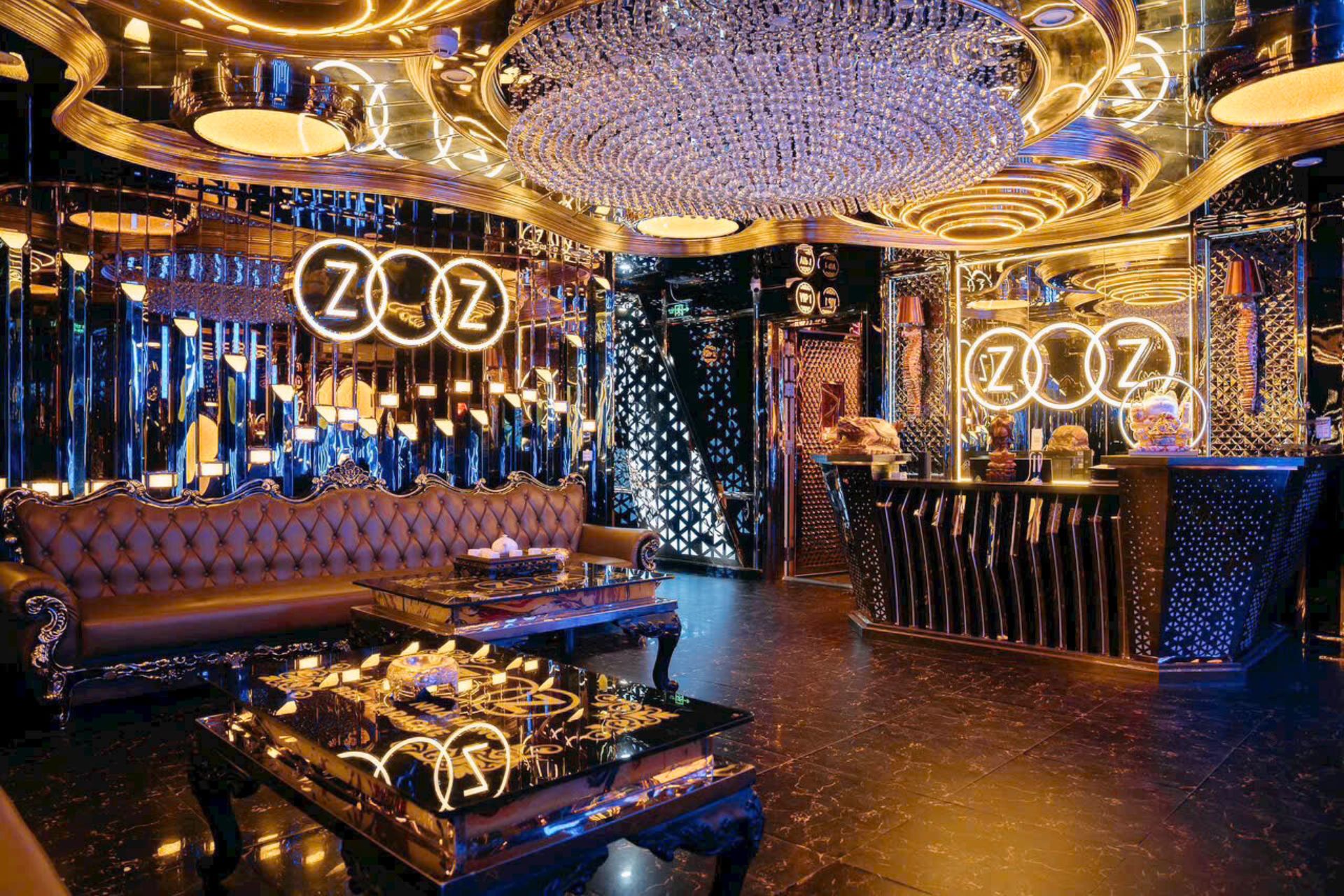 sảnh tiếp khách tại zozo KTV