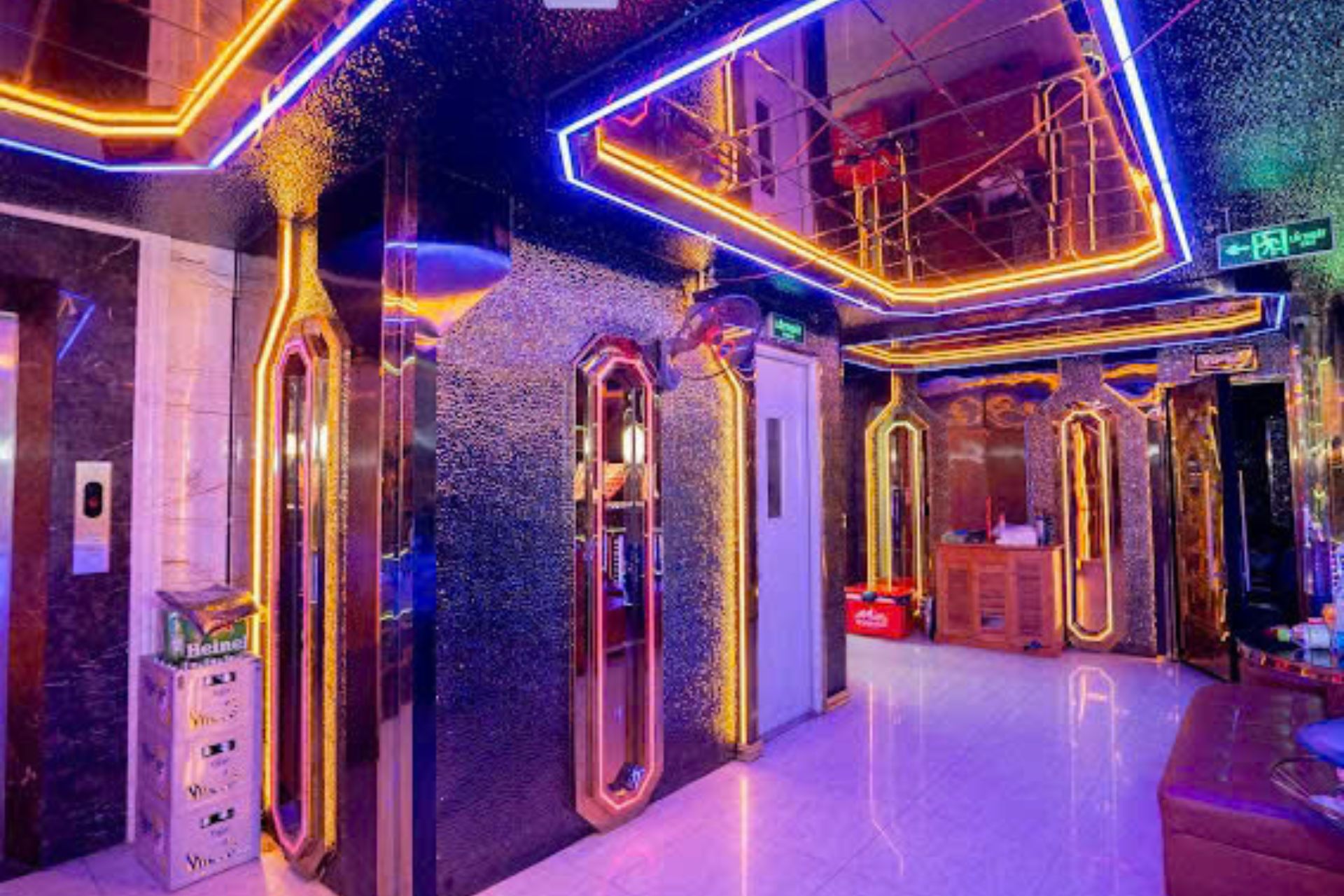 hình ảnh karaoke Moonstar
