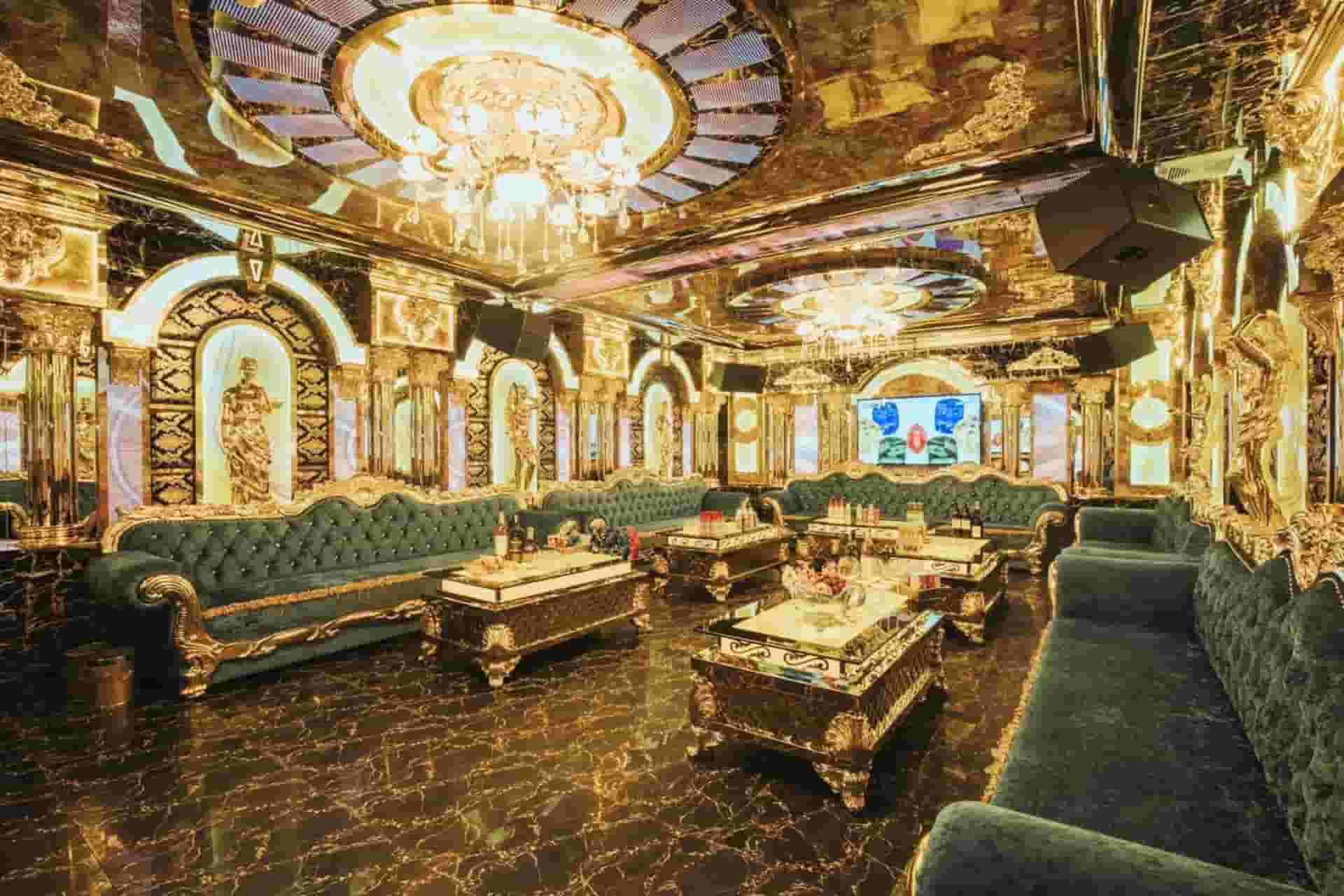 phòng hát karaoke Luxury tại 11 Hàng Bột