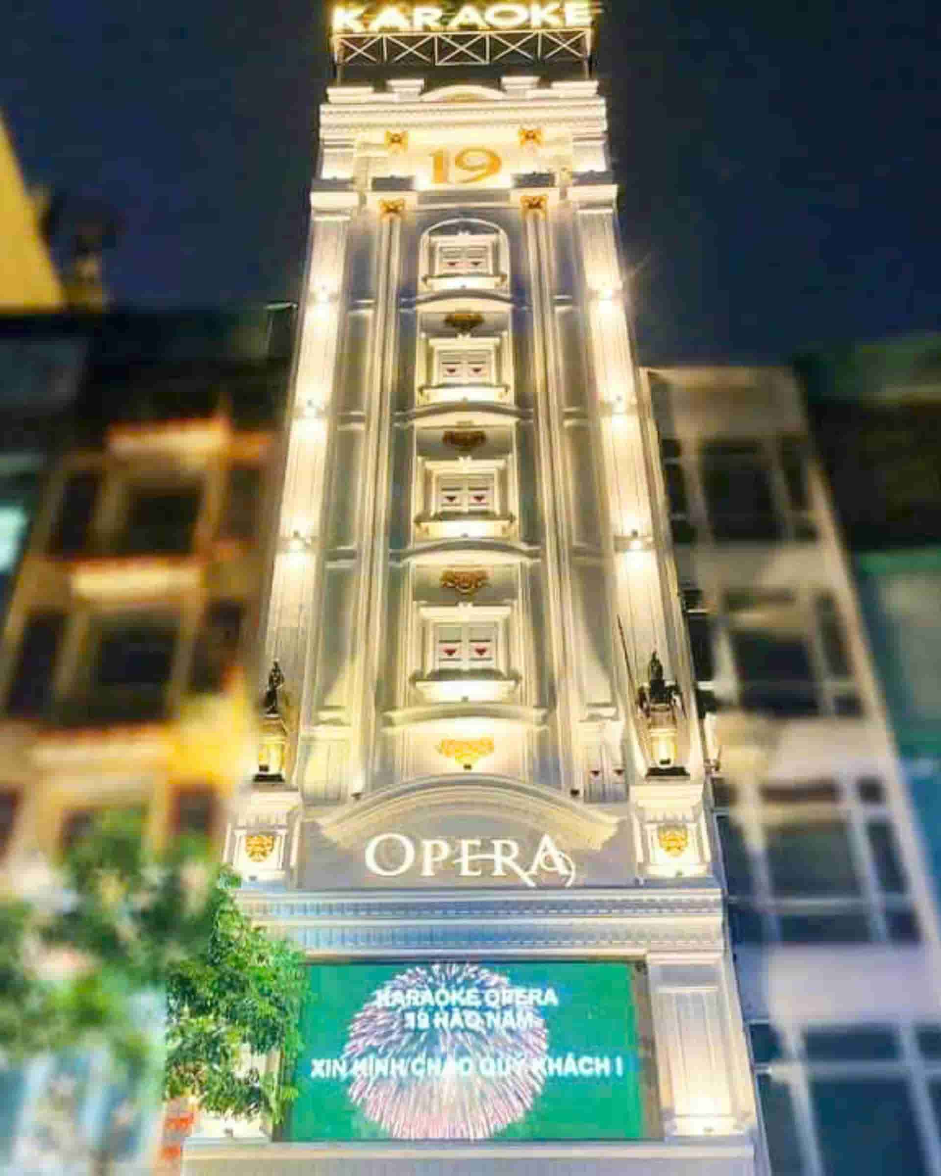 karaoke Opera tại 19 Hào Nam