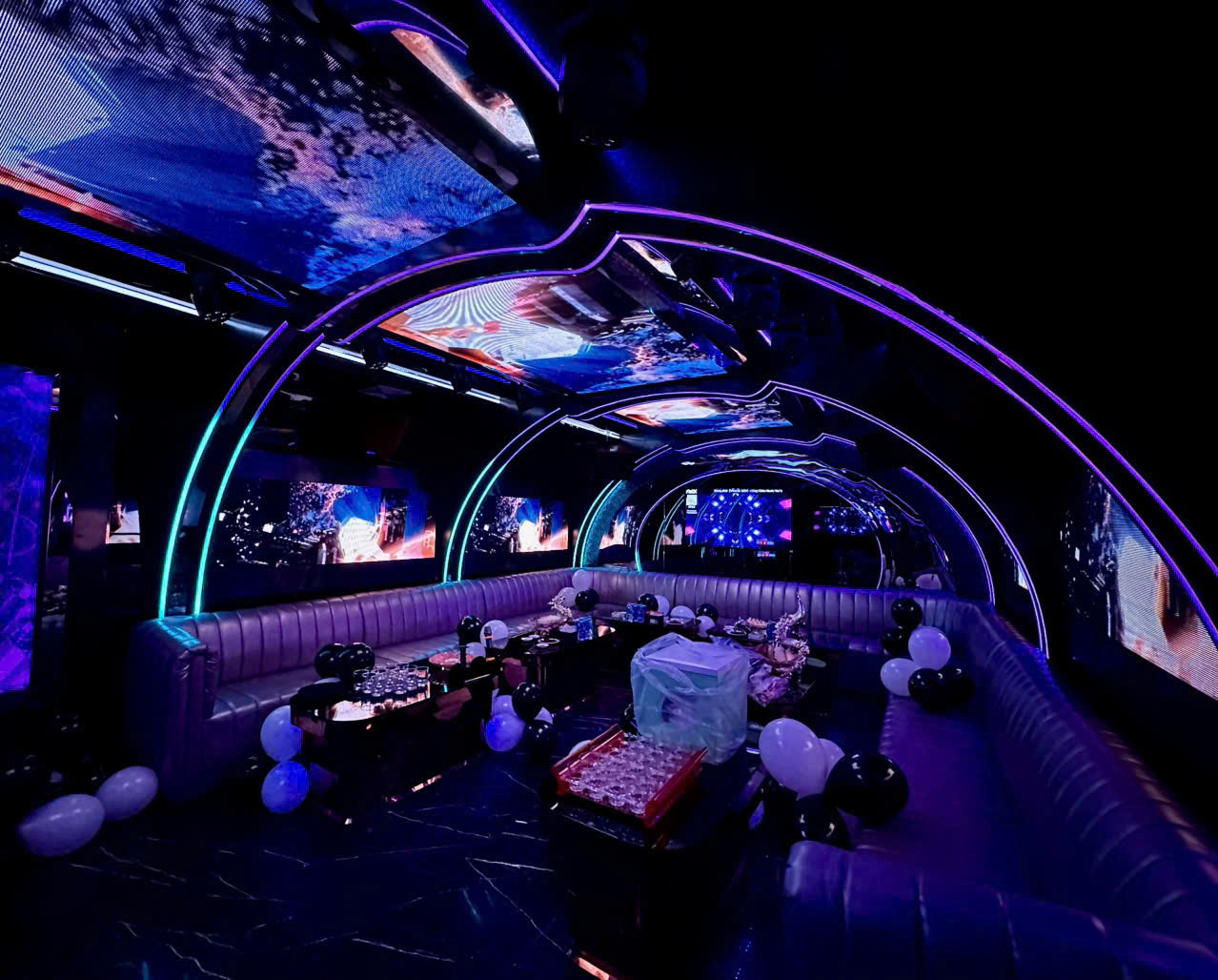 Karaoke Phúc Hương Viên KTV