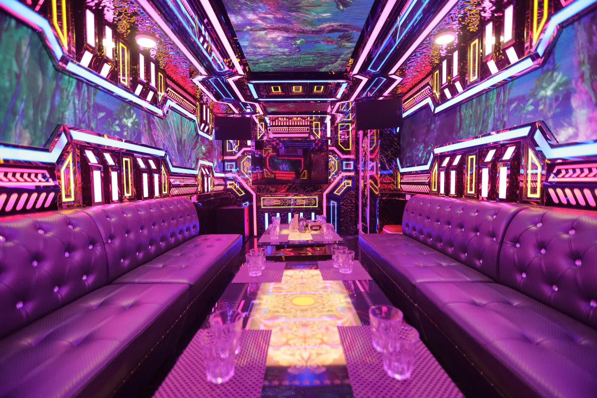 Phòng VIP trên 15 người